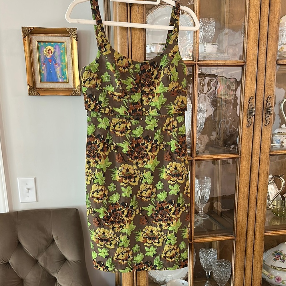 Floral Brown and Green Dress 🍂 💚
